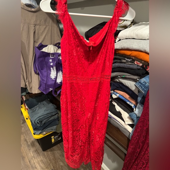 Dress - Picture 2 of 3